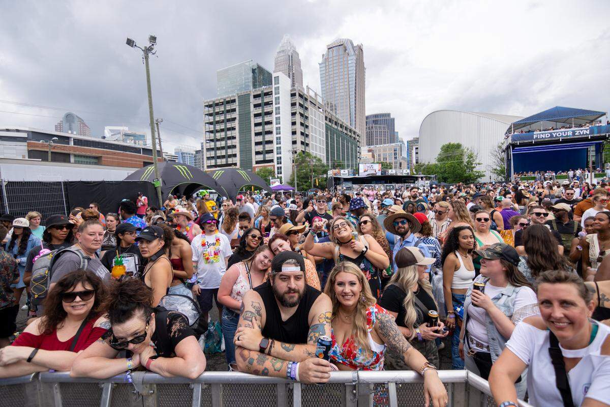 Fans at Lovin’ Life Music Fest.