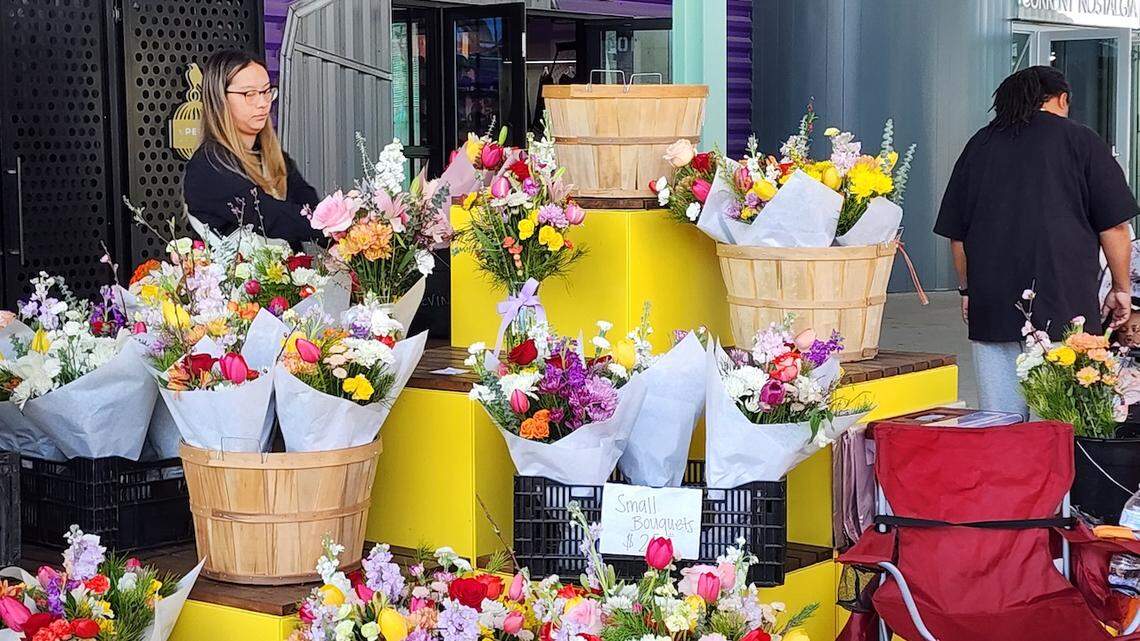 Need extra money? Creative side hustles in Charlotte that actually pay off