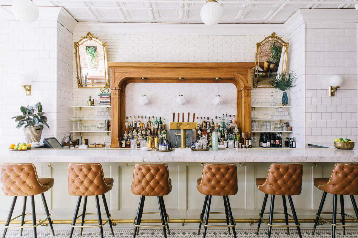 The bar at Kindred in Davidson.