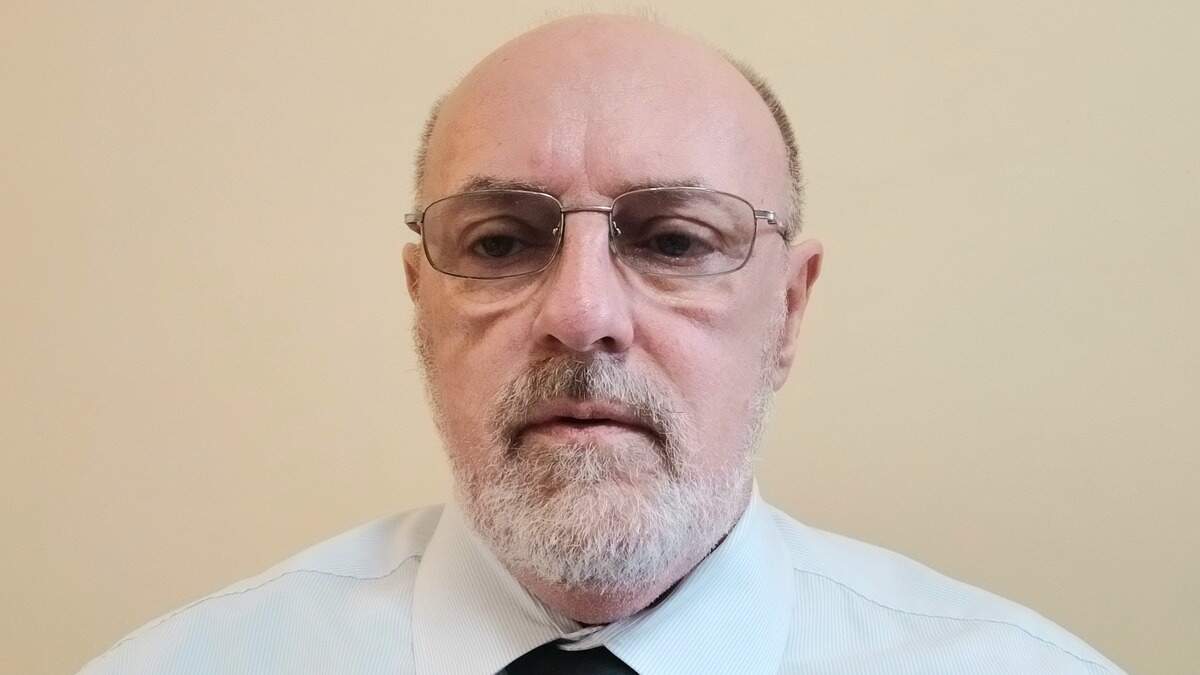 Ralph Scott Jr. is a candidate for the 10th Congressional District.