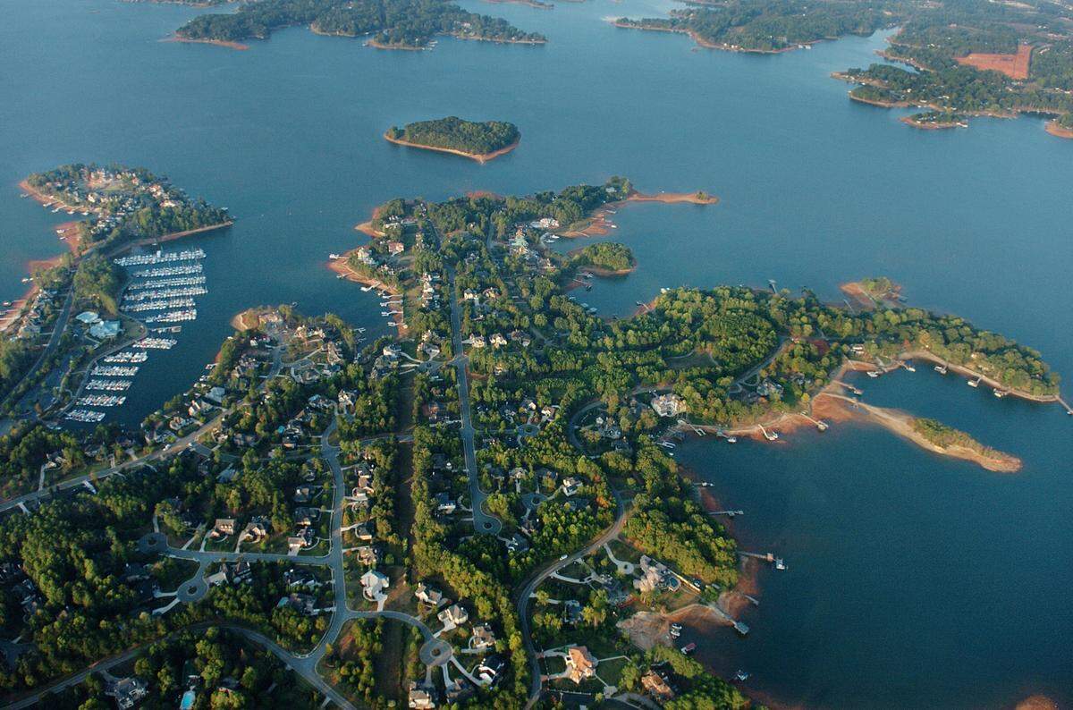 The Peninsula Club sits north of Charlotte on Lake Norman in Cornelius received between $1 million to $2 million in loans, U.S. Small Business Administration data show.