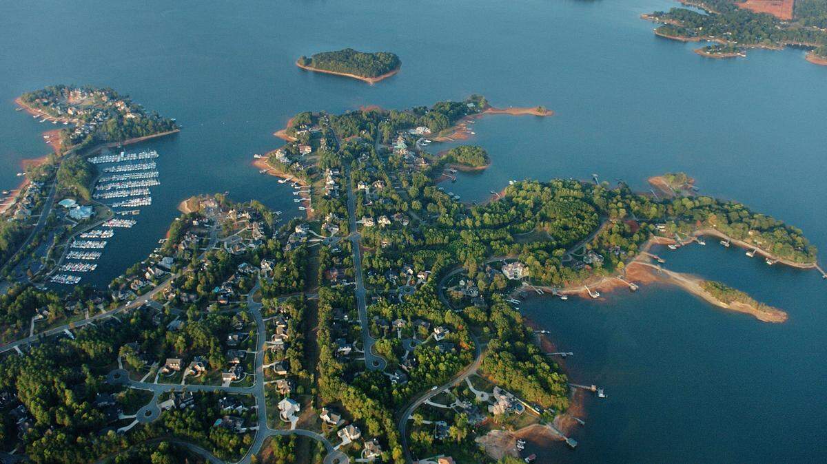The Peninsula Club sits north of Charlotte on Lake Norman in Cornelius.