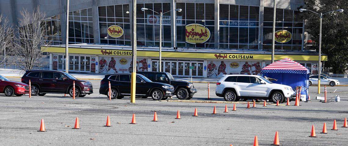 Starting Thursday morning, Mecklenburg County Public Health will begin scheduling COVID-19 vaccine appointments for February.