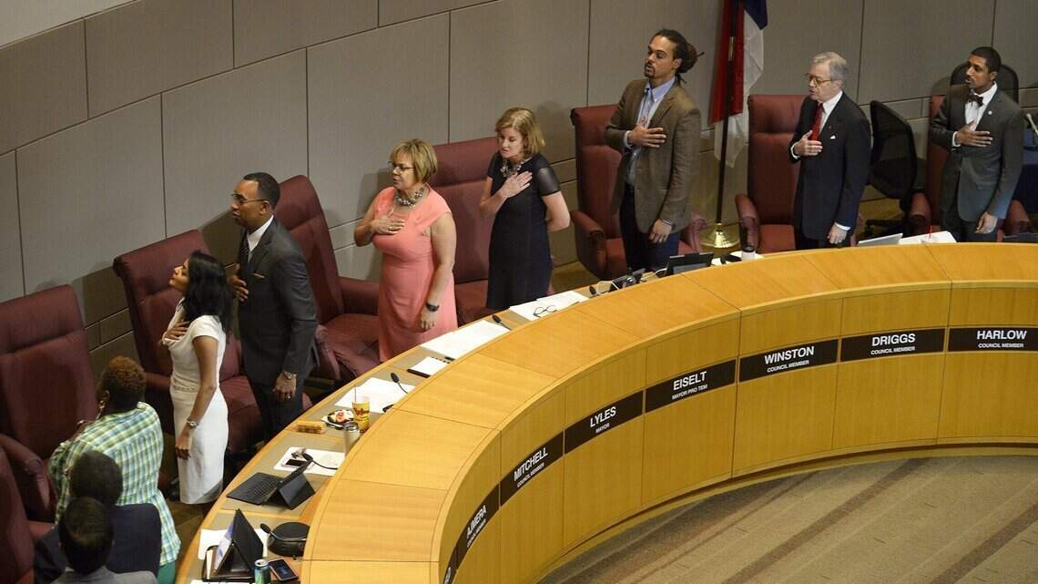City Council puts showmanship over the good of Charlotte