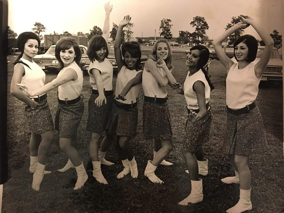 In 1965, Karen Hubbard was a go-go dancer on tour with the “Hullabaloo Dancers,” promoting the NBC variety show. In this photo, Hubbard is in the center, arm raised.