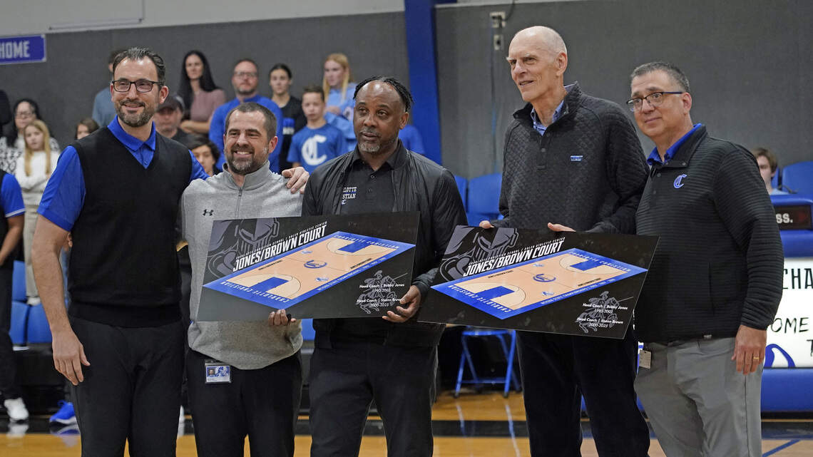 Charlotte Christian names court for Shonn Brown, who coached Stephen Curry