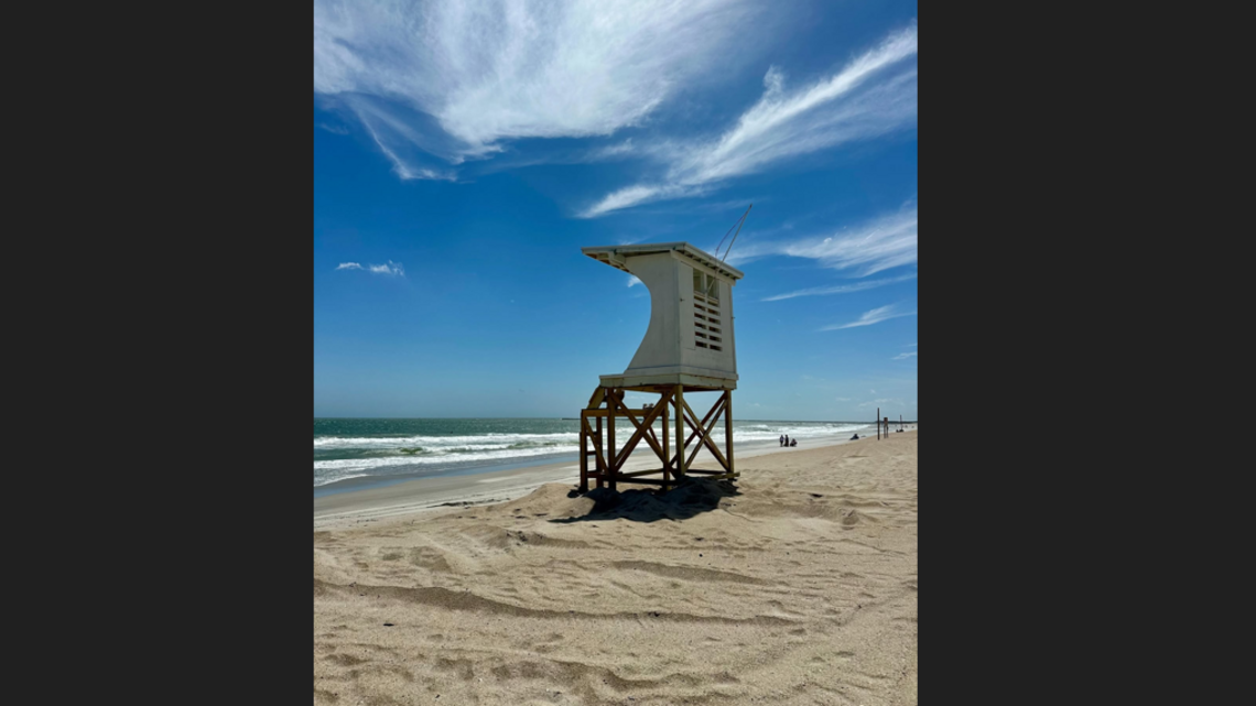 Lightning knocks beachgoer unconscious in NC and injures companion, rescuers say