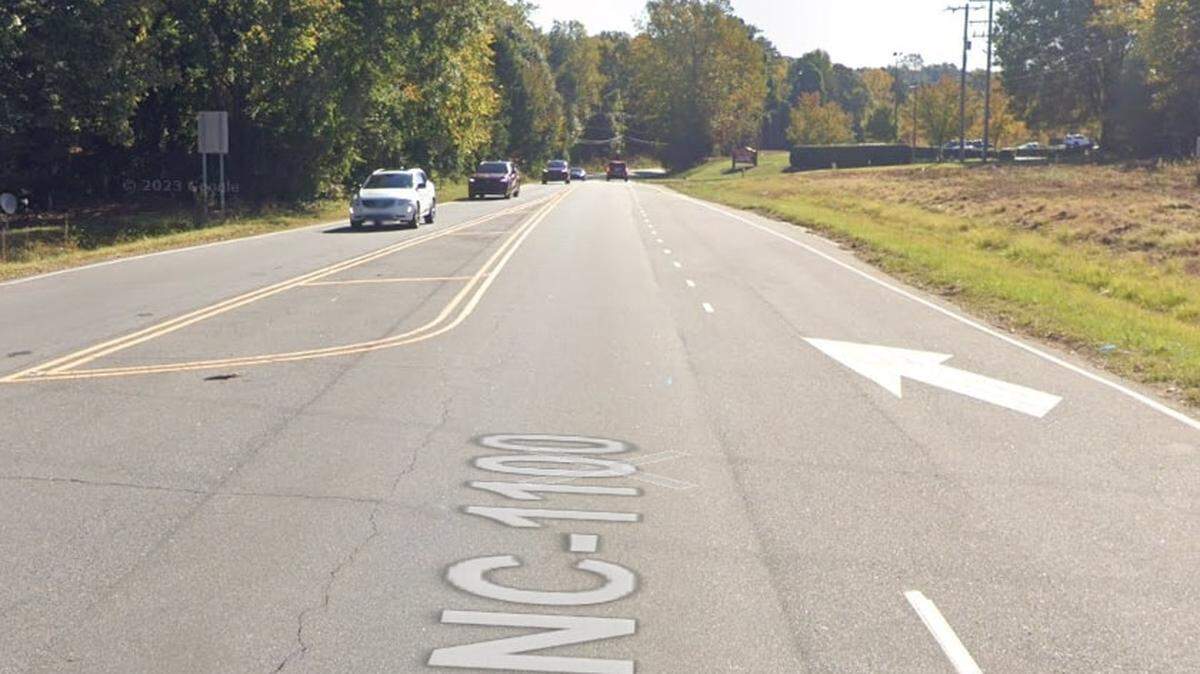 The state has awarded a $34.8-million contract to expand the final 2-lane, traffic-clogged stretch of Brawley School Road in Mooresville.