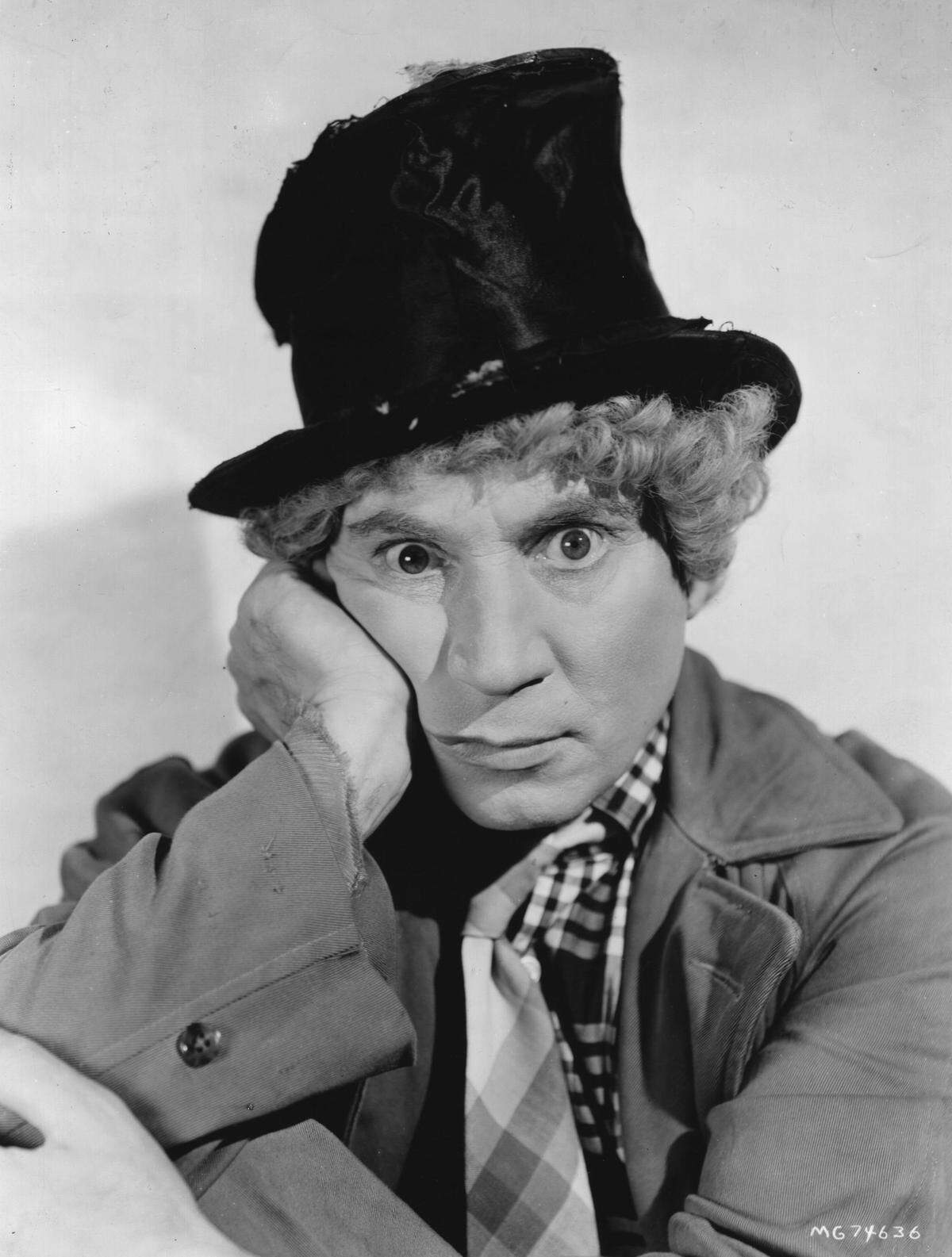 circa 1935:  American actor, musician and comic Adolph 'Harpo' Marx (1888 - 1964)  (Photo by Hulton Archive/Getty Images)