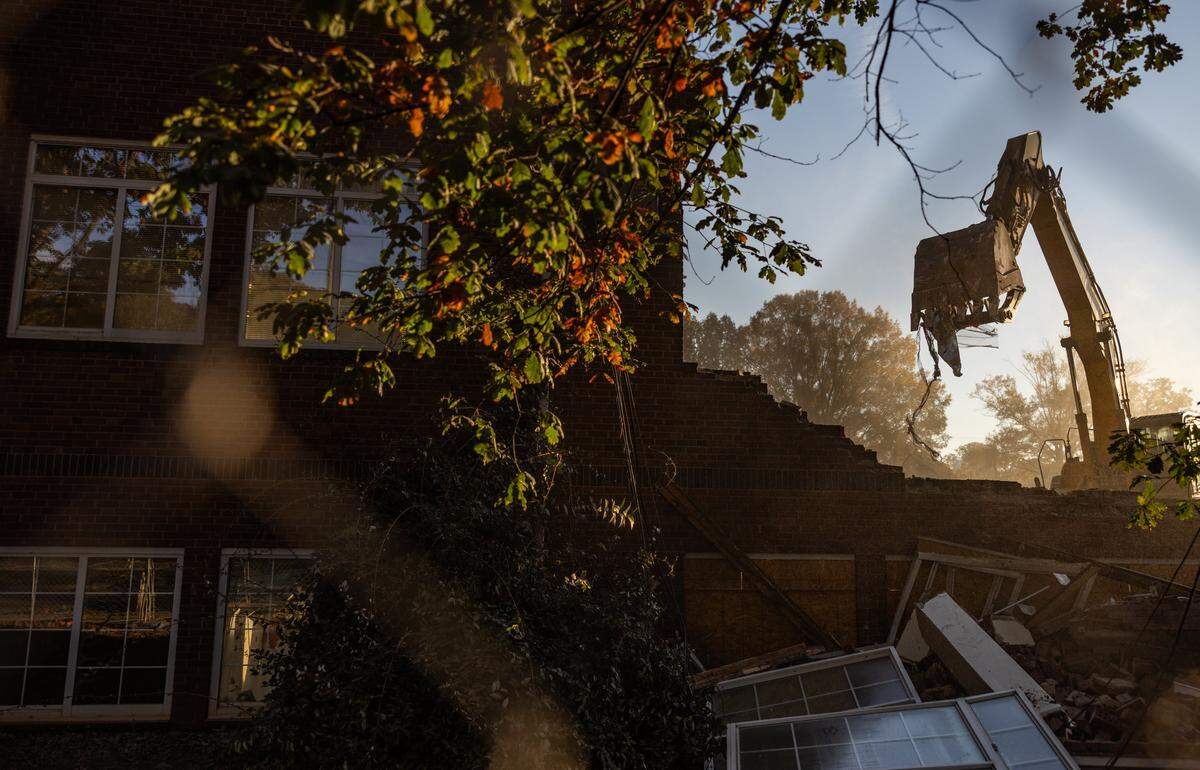 A mix of studios, one-, two- and three-bedroom units will replace the former Midwood International and Cultural Center on Central Avenue in Charlotte.