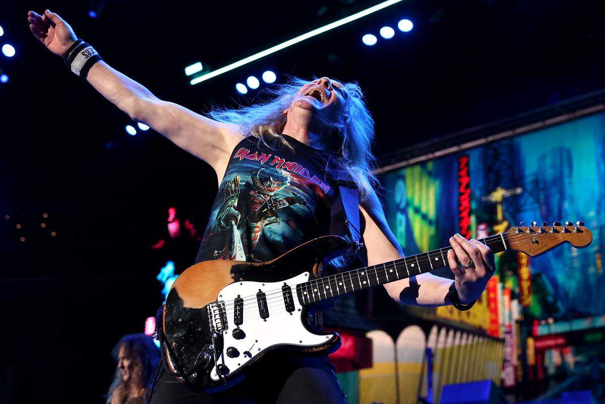 Iron Maiden guitarist Janick Gers rocks out in Charlotte.