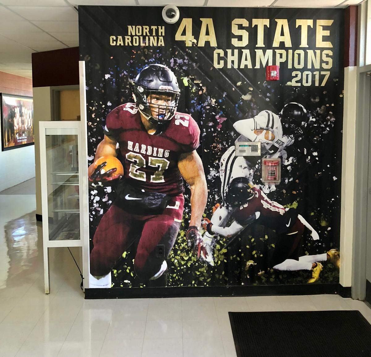 A mural in the Harding High gym commemorates the school’s 2017 N.C. 4A state championship, the Rams’ first since 1953. With 10 starters, 21 lettermen back and top 10 national recruit Quavaris Crouch (27) returning, can the Rams do it again?