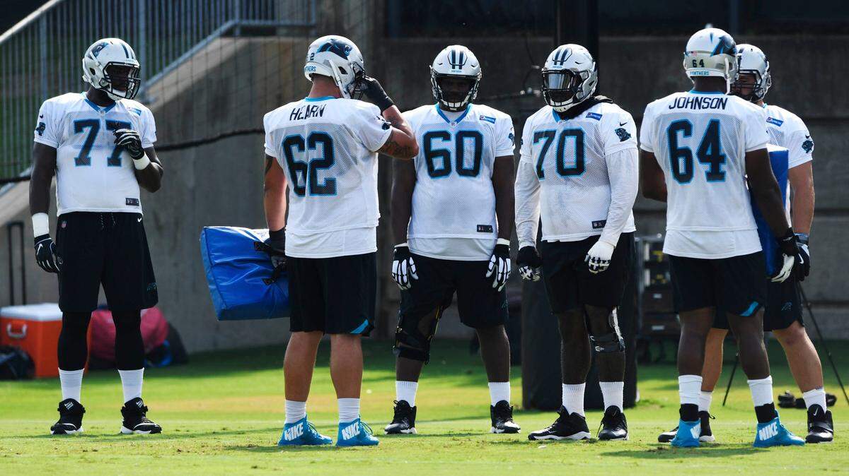 Carolina Panthers offensive tackle Daryl Williams (60) has seen his workload increase as the week progressed, but he’s listed as questionable for Sunday’s opener at home against Dallas.