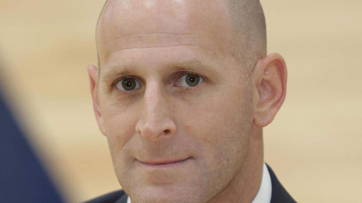 Davidson Day boys basketball coach Josh Stein