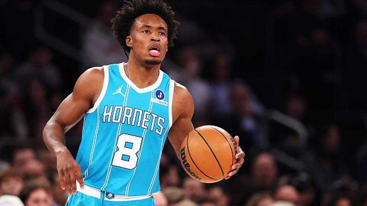 Collin Sexton of the Charlotte Hornets in action against the New York Knicks  during their game at Madison Square Garden.