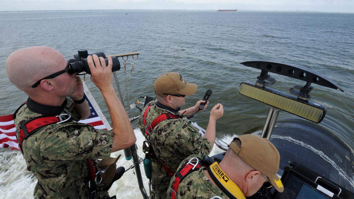 Officers aboard the Indiana earlier this year as the submarine sailed to Port Canaveral.