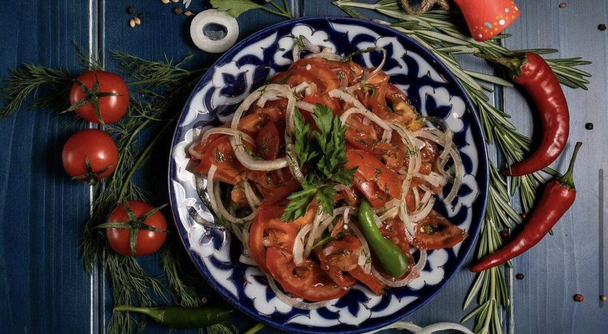 Achichuk salad, served at Charlotte’s new Halal Eats takeout restaurant, is a Uzbek dish that includes tomatoes, onions, herbs and seasonings.