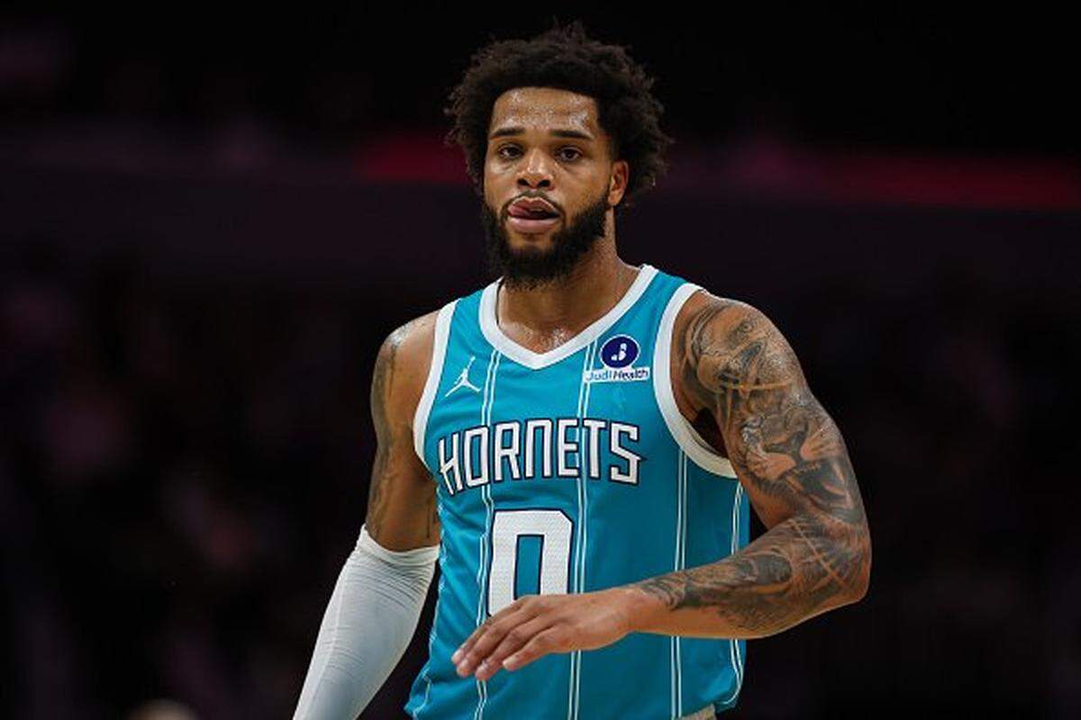 Miles Bridges of the Charlotte Hornets looks on during the second half of the basketball game against the Los Angeles Lakers at Spectrum Center on November 10, 2025 in Charlotte, North Carolina.