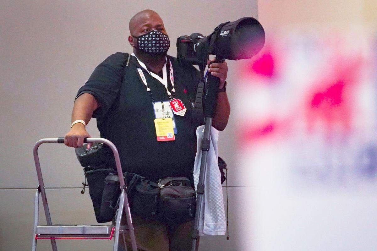 A recent photo of Charlotte Observer visual journalist David T. Foster III.