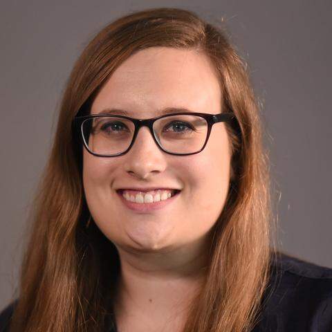 Profile Image of Lauren Lindstrom