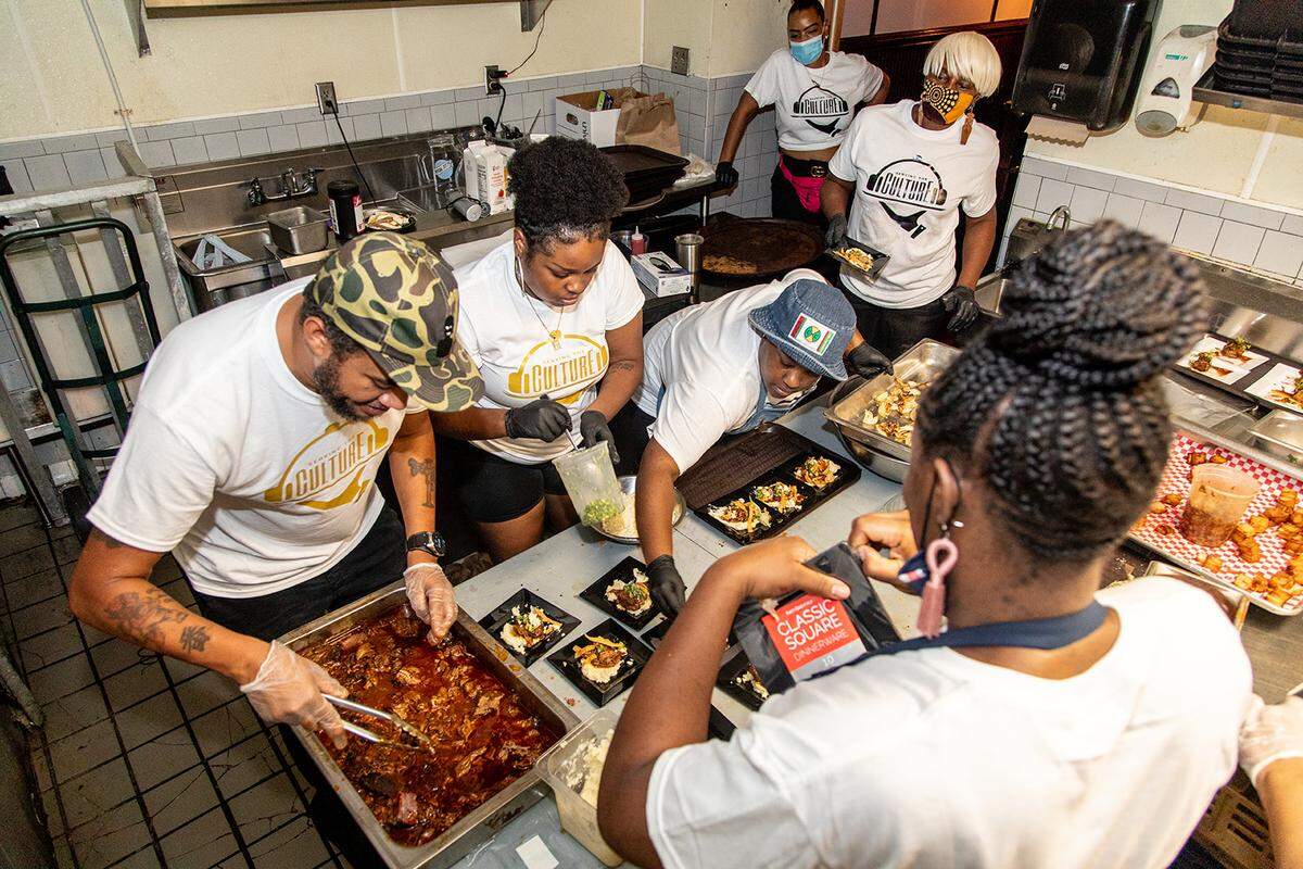 Some of Charlotte’s top Black chefs work together to create Serving the Culture’s dinners.
