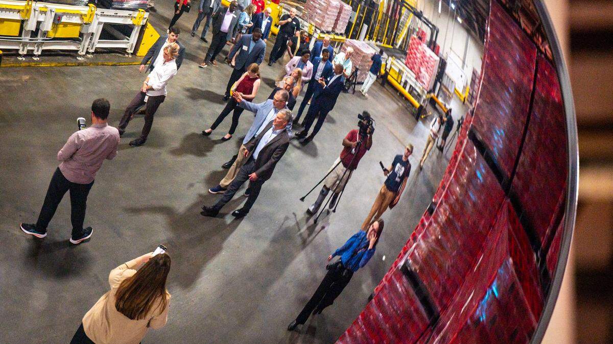 NC Gov. Josh Stein tours the Coca-Cola Consolidated facility to promote apprenticeship programs with CPCC, offering career training in manufacturing in Charlotte, NC, Wednesday July 23, 2025.