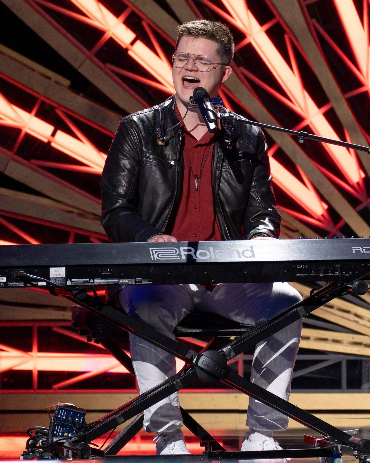 Josh King in the March 31 episode of “American Idol” on ABC.