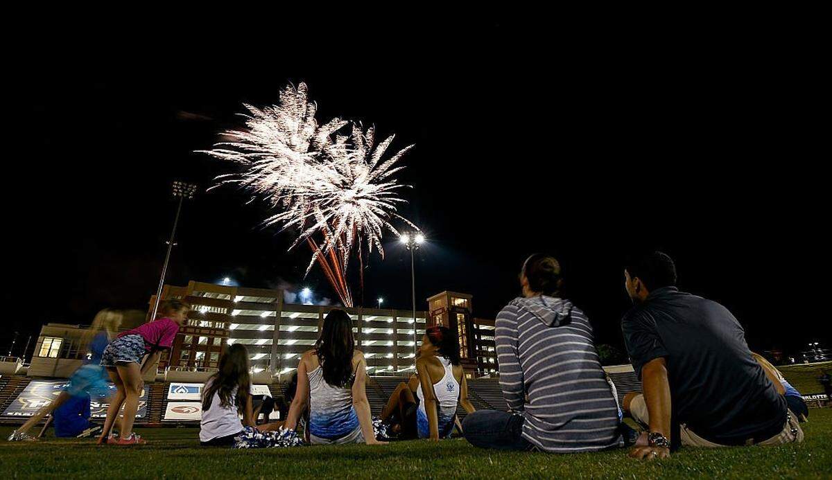 CHARLOTTE, NC - MAY 23: Fireworks explode over American Legion Memorial Stadium after the game between the Charlotte Hounds and the Boston Cannons on May 23, 2015 in Charlotte, North Carolina. Boston won 19-13. (Photo by Grant Halverson/Getty Images)