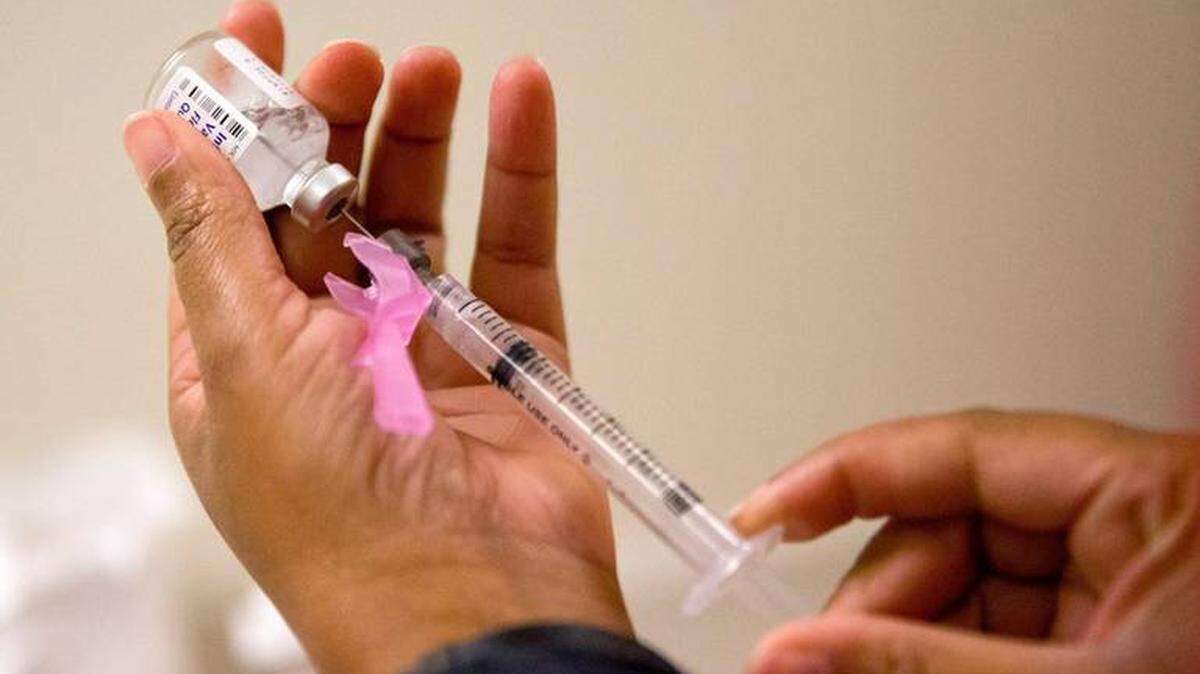 A Nashville Vanderbilt hospital nurse accidentally killed a patient by administering a lethal drug, Vecuronium, instead of the anti-anxiety drug Versed, a report found.  A typing error caused the mismatch.