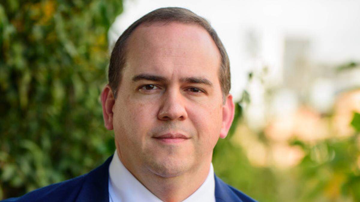 Tim Emry is a Democratic candidate for Mecklenburg County district attorney in 2022.