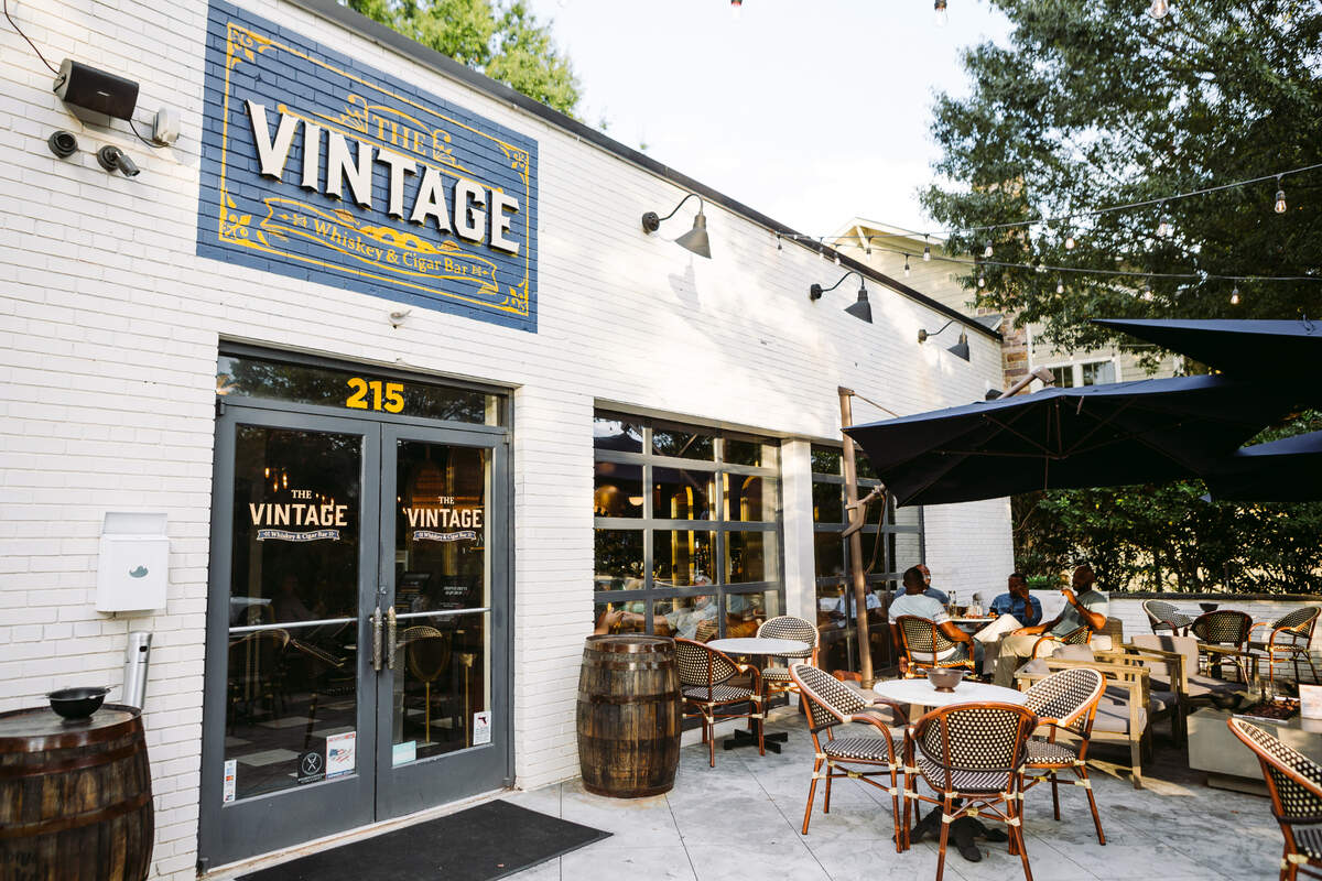 The Vintage has a built in fire pit with several heaters.