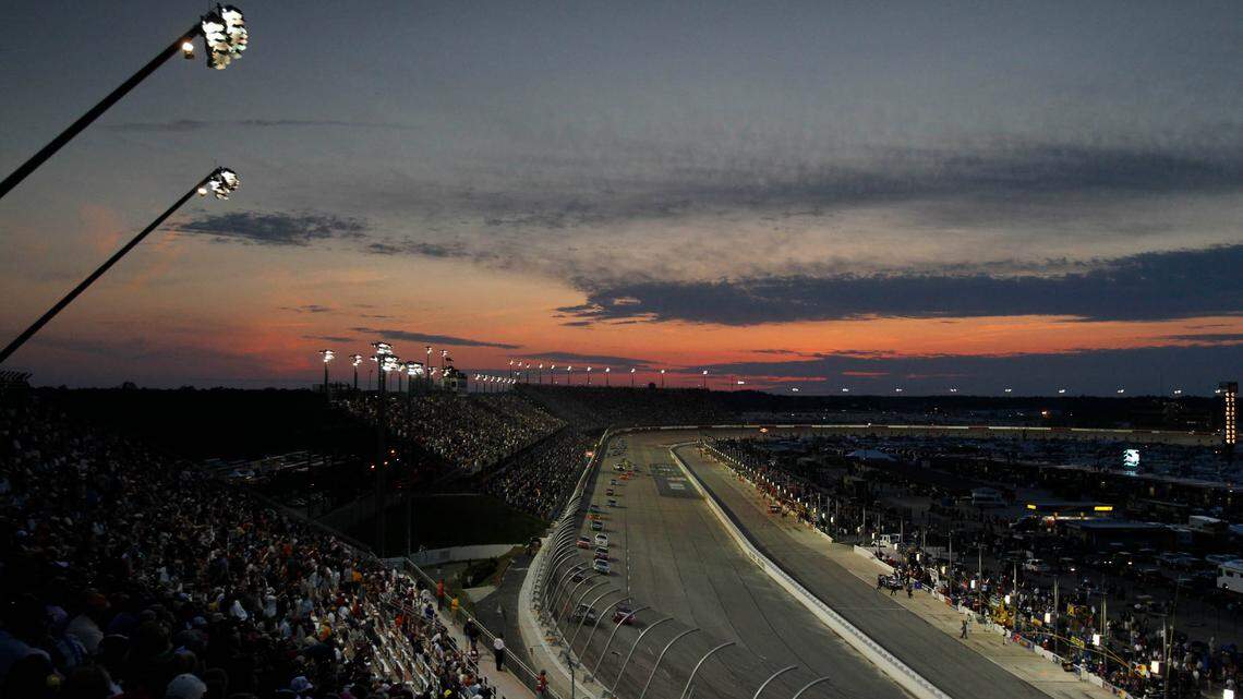 Darlington combines classic NASCAR experience with future: ‘Nostalgia is really cool’