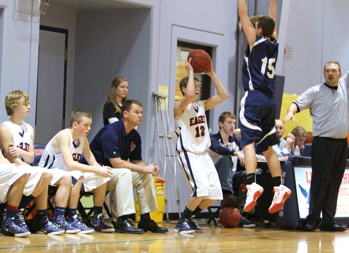 Jamie Seitz coached both middle-school and high school basketball at Lincoln Charter School at various times, as well as golf and volleyball.
