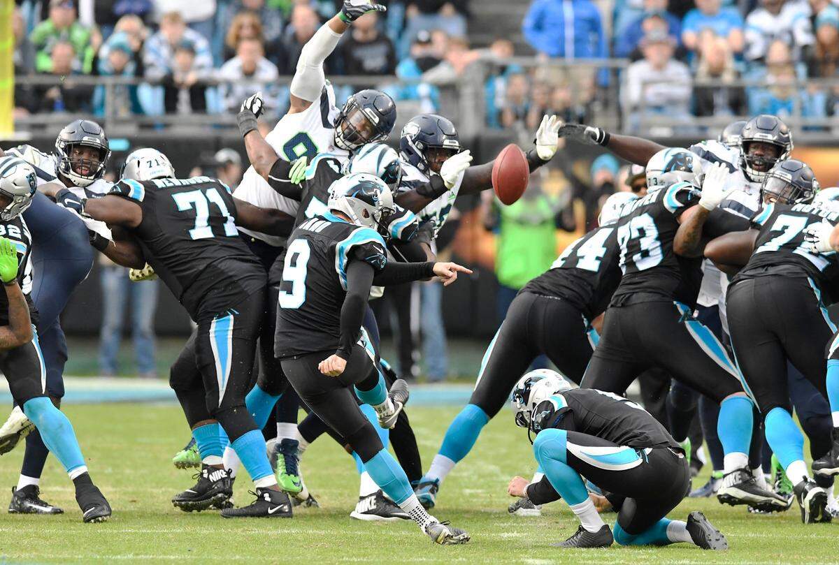 Carolina Panthers kicker Graham Gano (9) attempts a late game 52-yard field goal against the Seattle Seahawks at Bank of America Stadium on Sunday, November 25, 2018. Gano missed the attempt. Seattle won 30-27.
