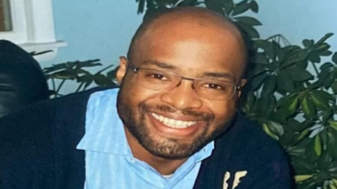 Mother of New York lawyer files lawsuit against NC police over his death
