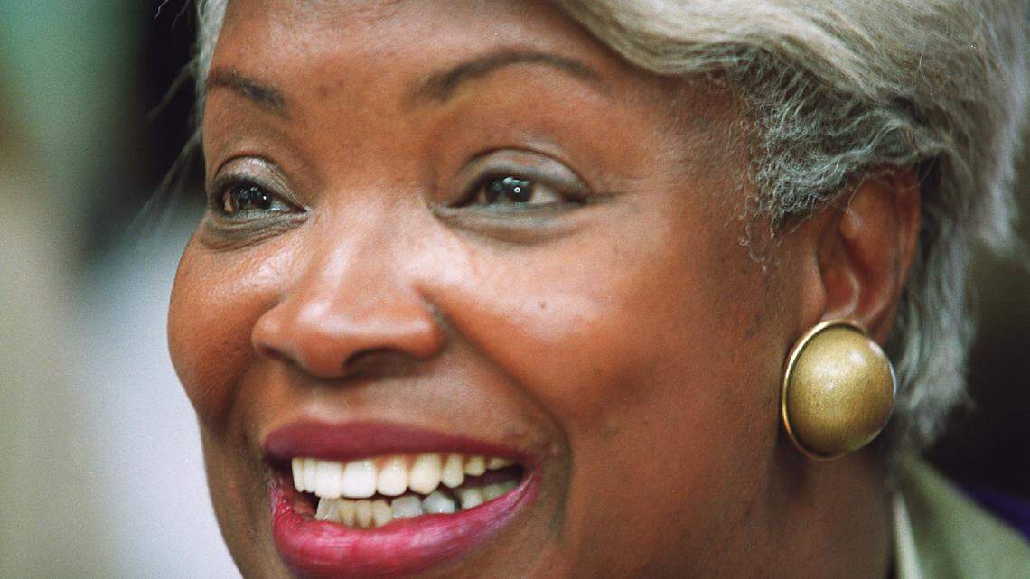 Ella Scarborough, former Mecklenburg commissioner, dies at age 75