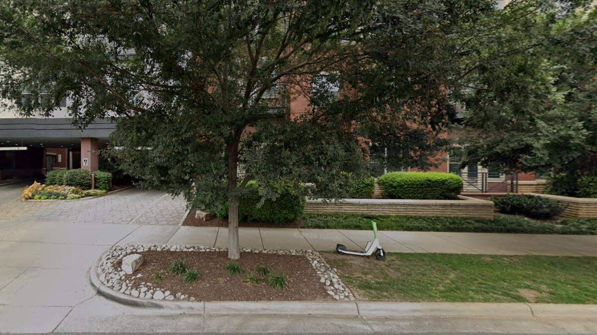 A stretch of the popular Charlotte Rail Trail in the South End neighborhood will close for months behind these apartments on South Boulevard, city officials said.