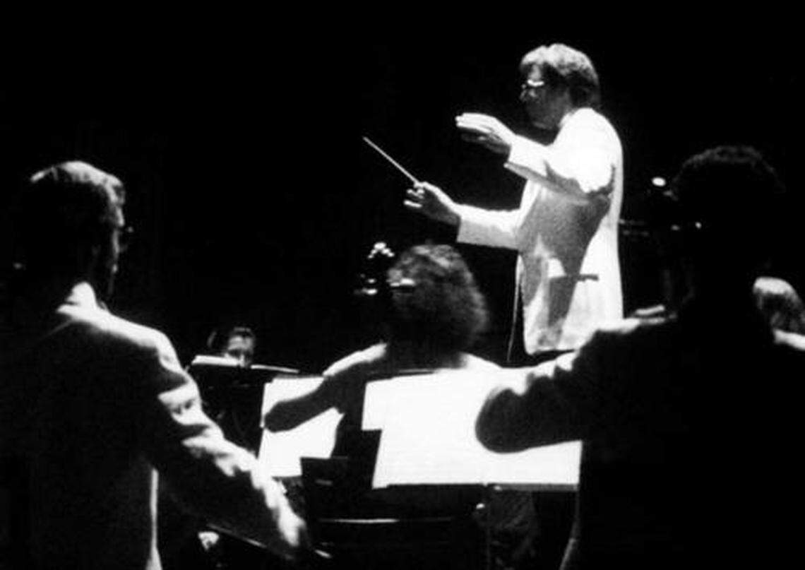 Stephen Shipps conducts an orchestra performance in 1985.