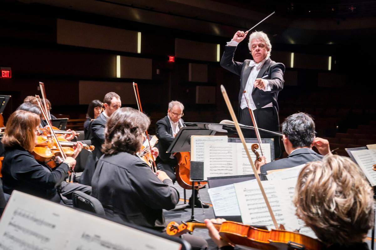 Former Charlotte Symphony Music Director Christopher Warren-Green is serving as conductor laureate and music adviser while the orchestra searches for his successor.