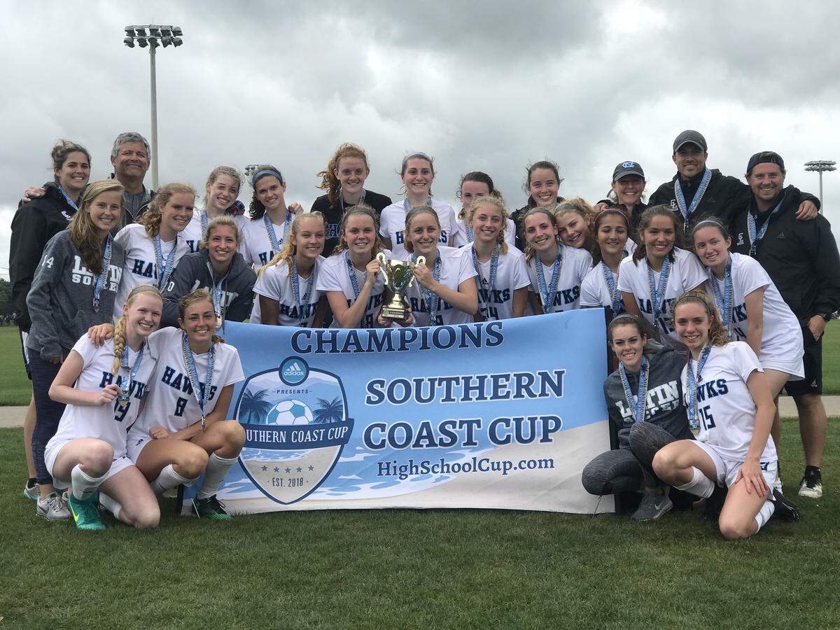 Charlotte Latin's girls soccer team