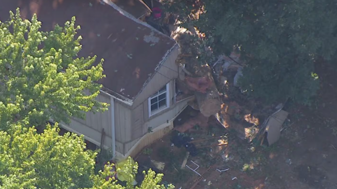 Tree crashes into Huntersville home, fatally injuring teen, family says