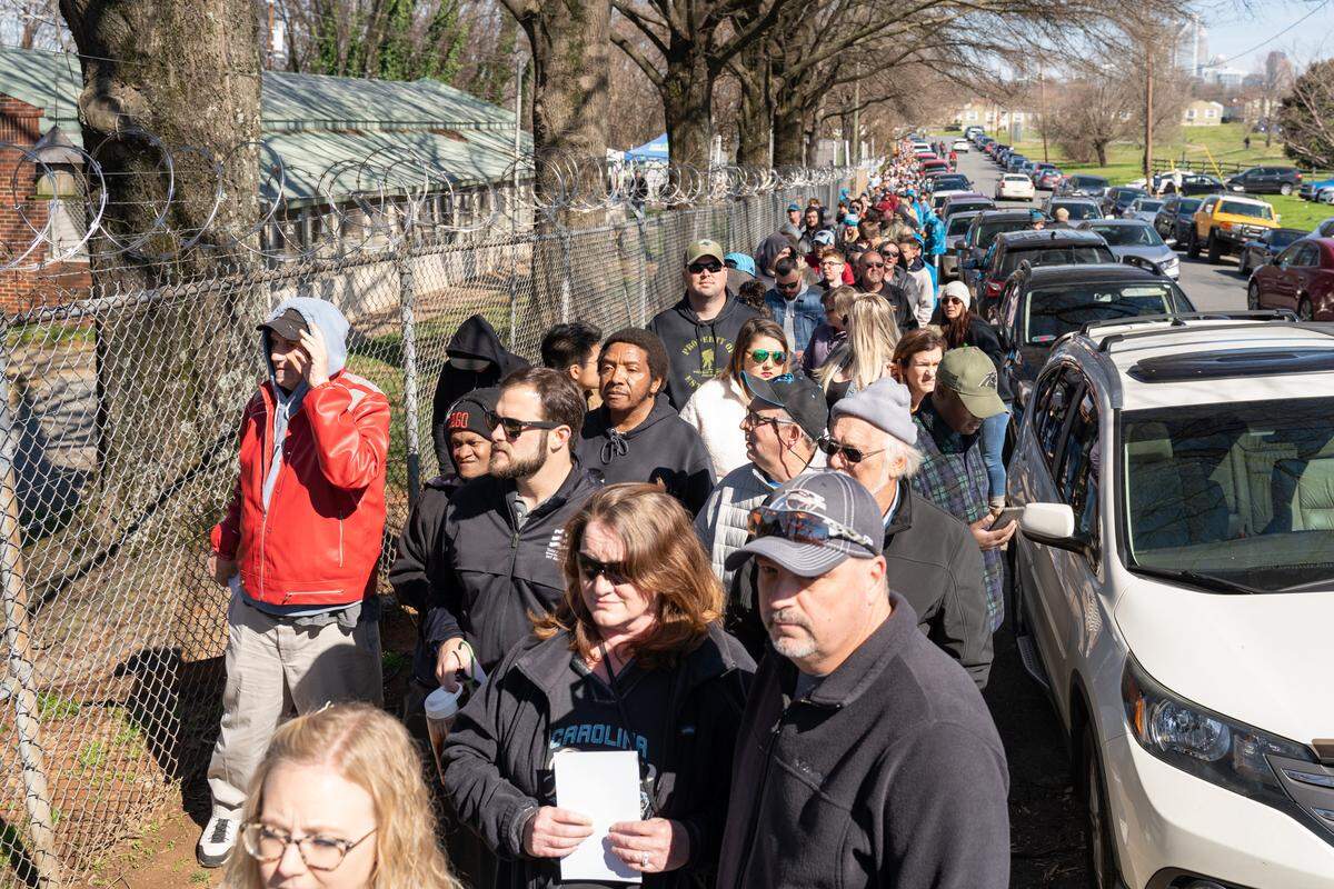 The Riveras helped raise over $30,000 at the Humane Society of Charlotte’s yard sale on Saturday, Feb. 15. About 3,000 fans came to the sale.