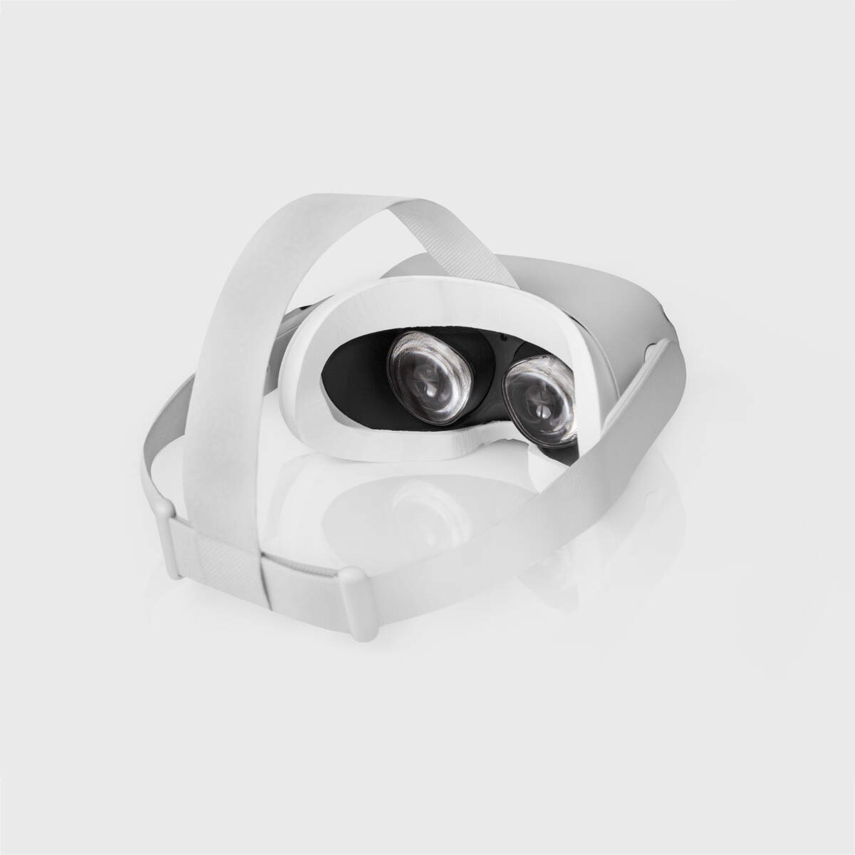 THEMAGIC5, a Charlotte-bsed company, started a Kickstarter campaign for its virtual reality custom-fit Oculus interface headset.
