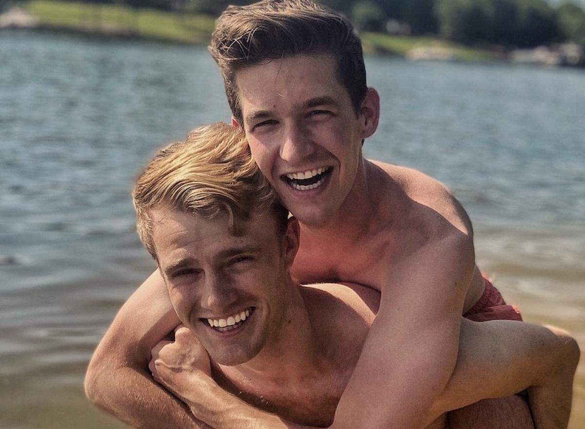 When Austin Konkle’s boyfriend, Murphy, tested positive for COVID-19, he and his doctor decided he should assume Konkle had COVID-19 a second time.