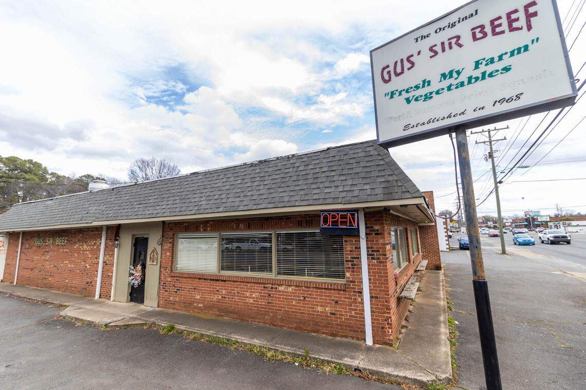 Gus’ Sir Beef is at the corner of Monroe and Wendover roads.