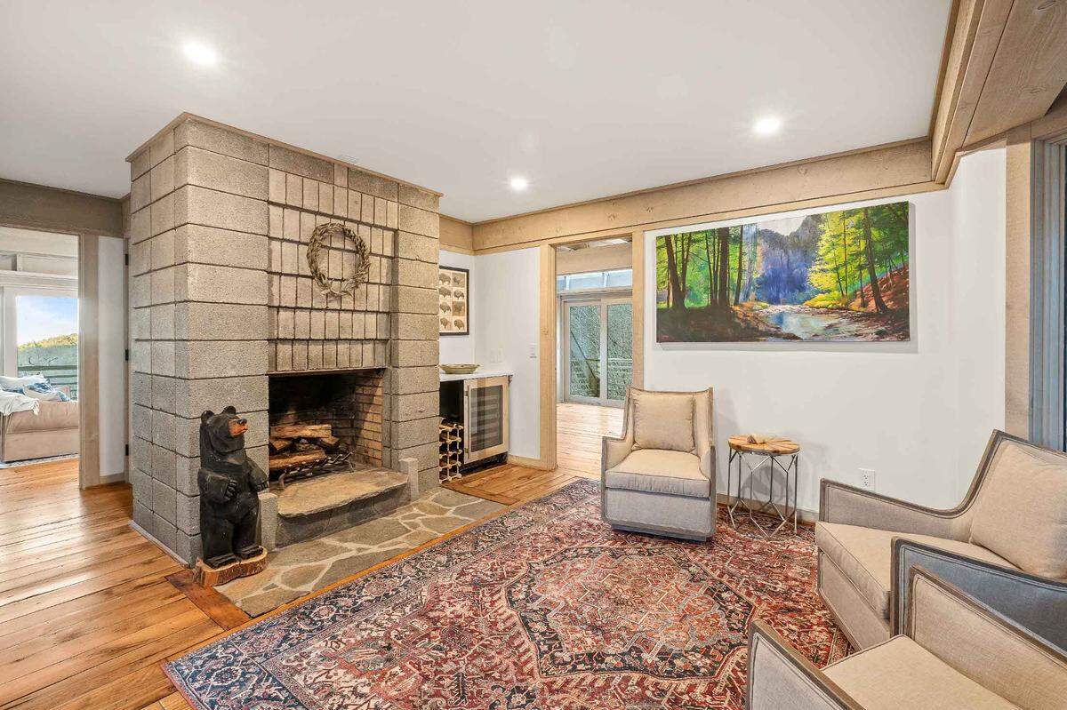 220 Worley Road, Highlands, NC 28741