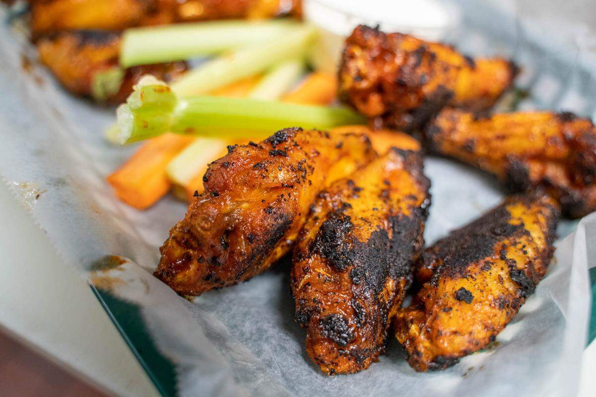 Moosehead Grill’s Blackened Wings.