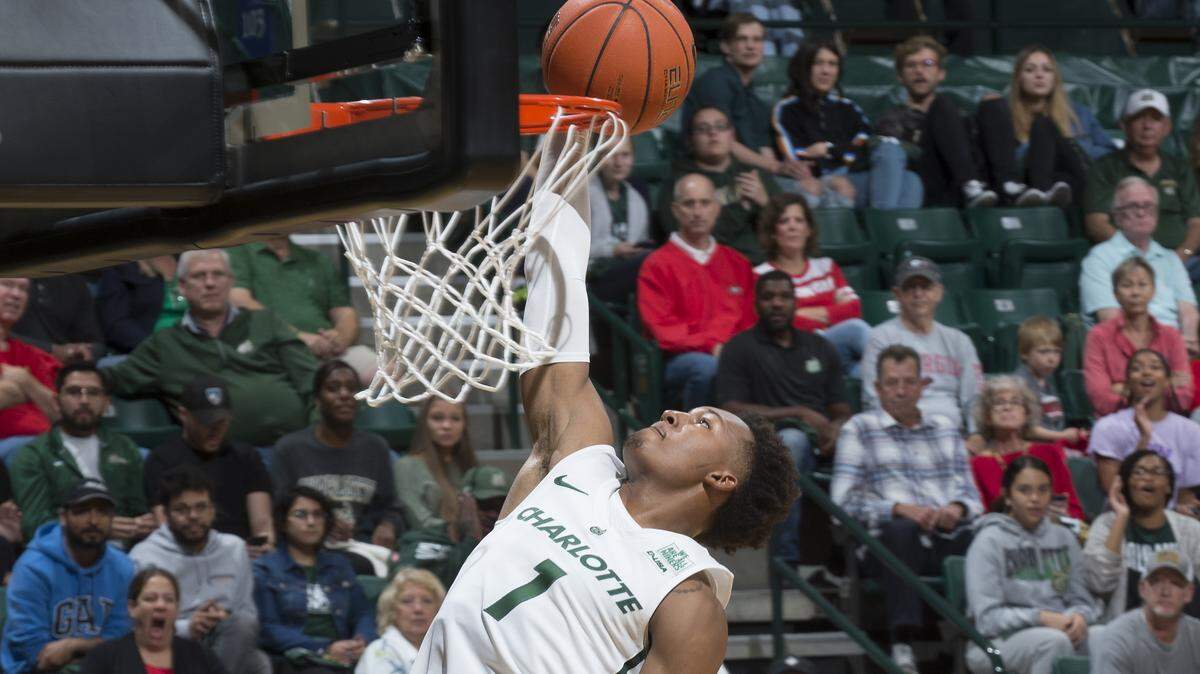 Charlotte’s Jahmir Young scores against Georgia on Friday night.