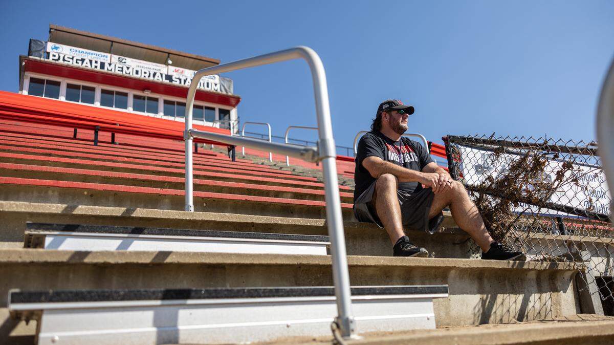 ‘You’ve got to fight for everything’: Canton, NC, carries on after floods, mill closure