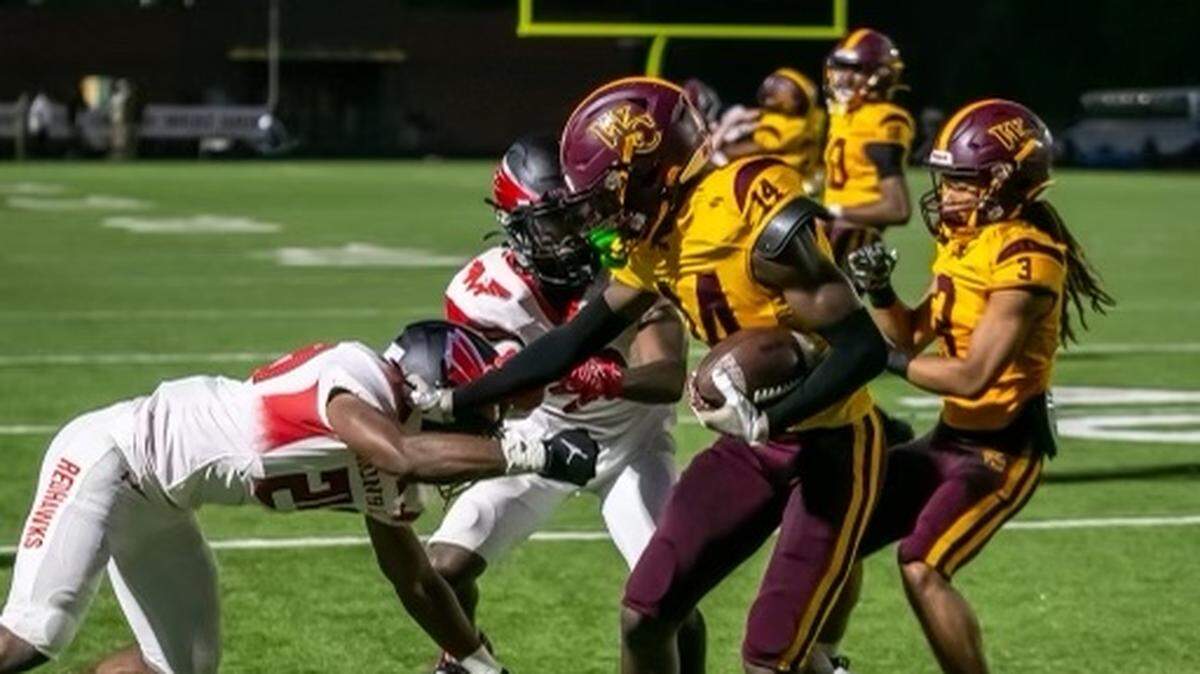 West Charlotte comes back from behind bringing the score to only one point behind at halftime